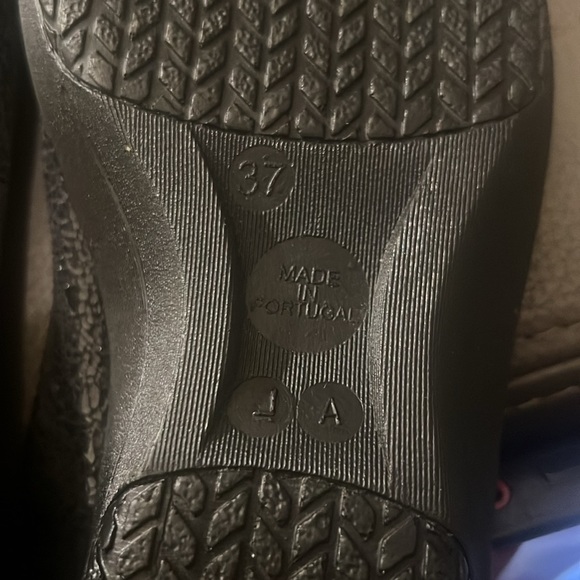 A’RCOPEDICO Healthy Footwear - Picture 10 of 11